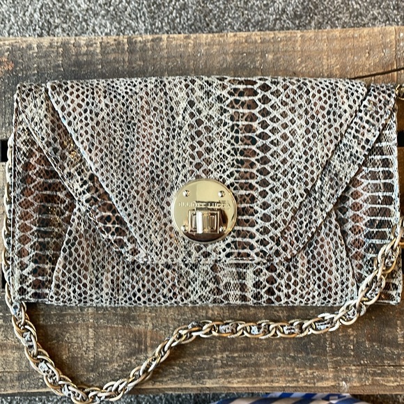 Elliott Lucca reptile print leather envelope clutch with removable chain strap - Picture 2 of 9